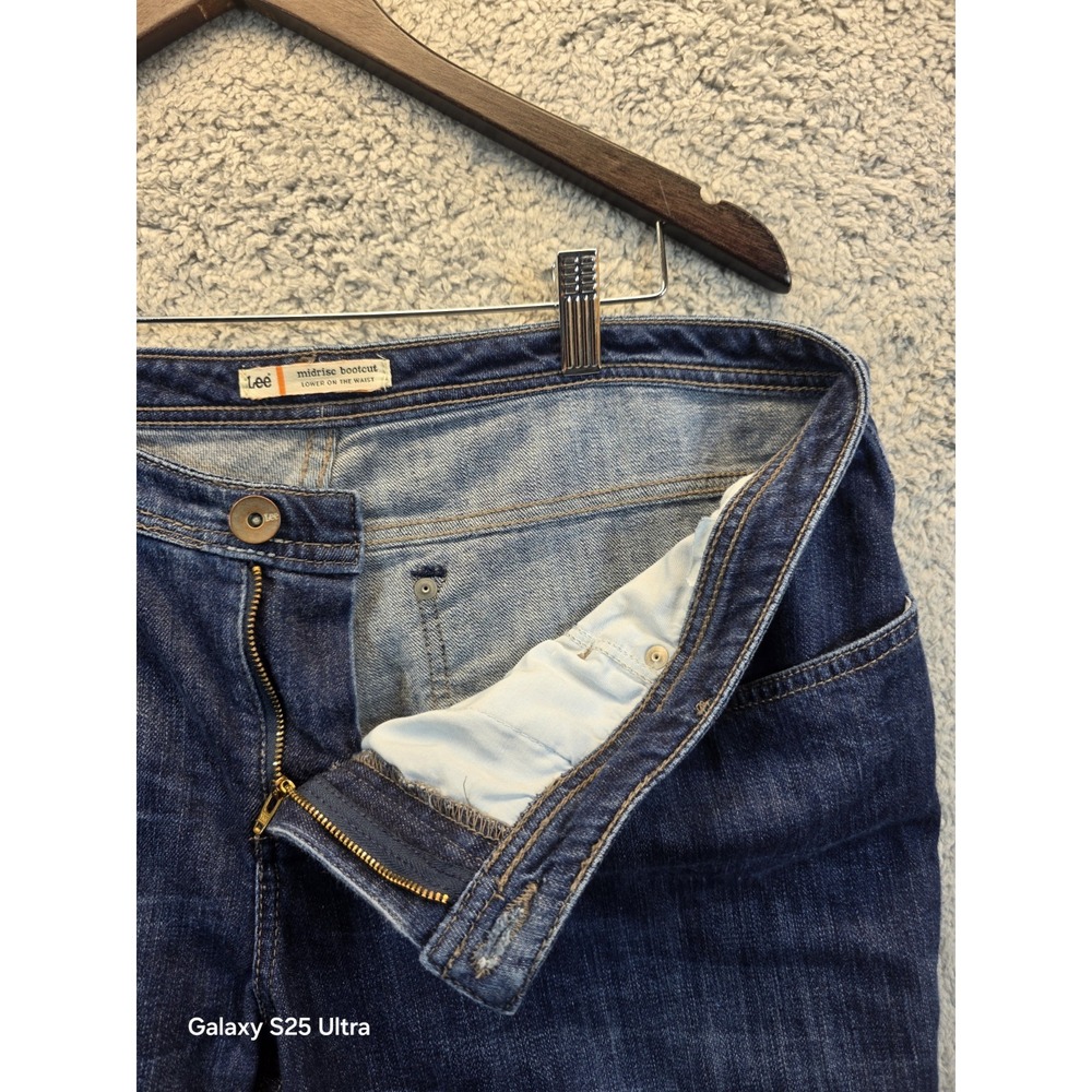 Lee Midrise Bootcut Lower On the Waist Womens 36x29 Medium Wash Blue